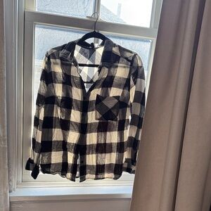 H&M Black and White Plaid Button-Down Shirt